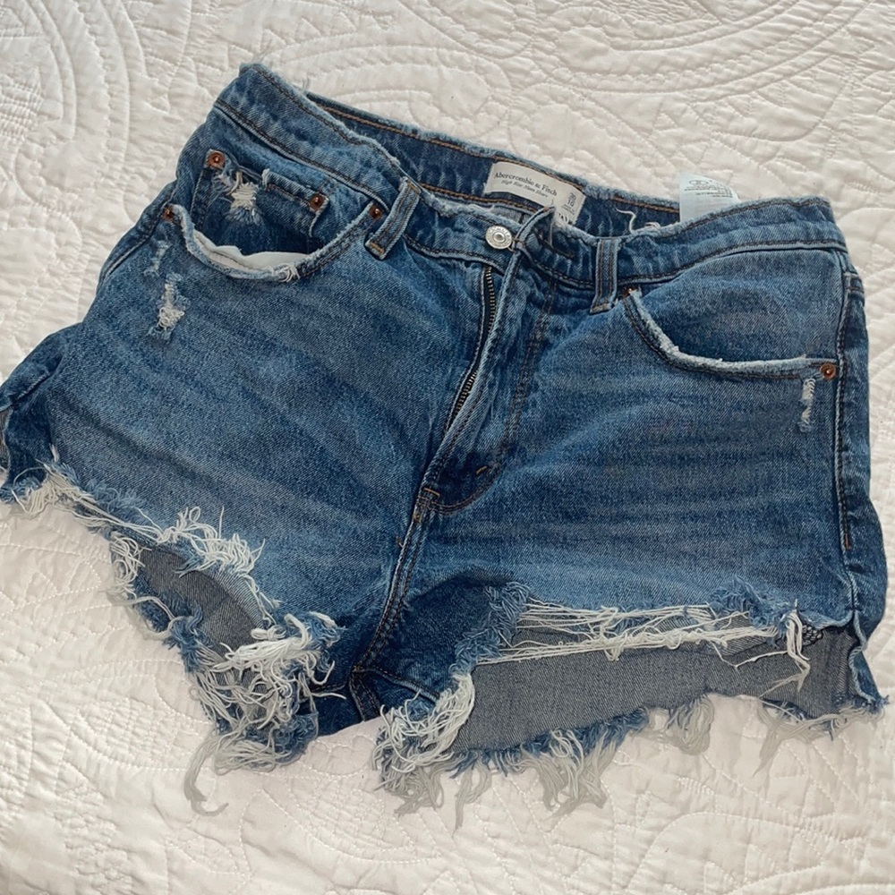 Abercrombie High Rise Mom Shorts